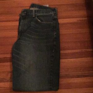 Men’s Levi jeans